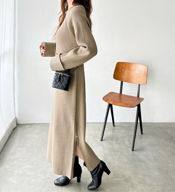 GeeRA（ジーラ）の「裾ファスナースリットニットワンピース（ニットワンピース）」｜詳細画像