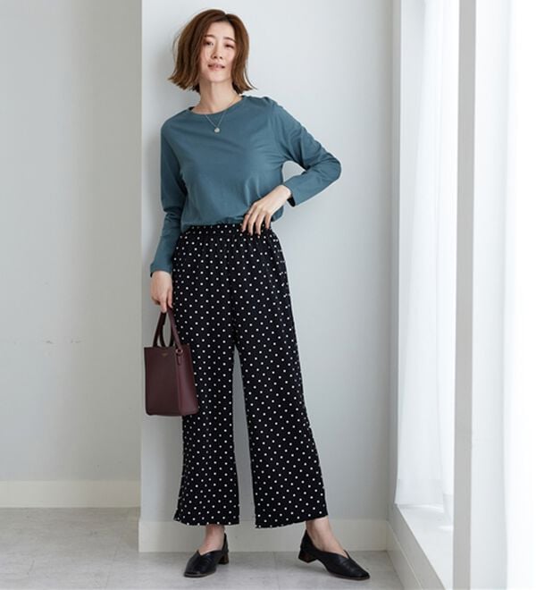 BELLUNA（ベルーナ）の「綿１００％大人顔サマ見えプルオーバー（カットソー）」｜詳細画像