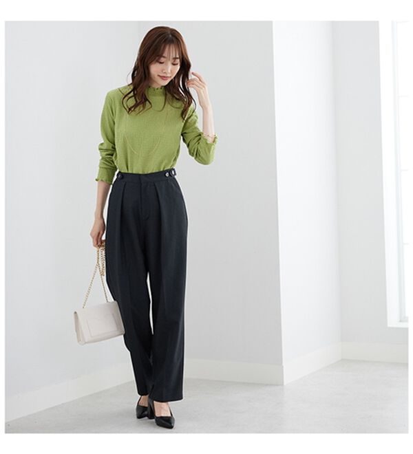 BELLUNA（ベルーナ）の「ボタン使いウエスト調節テーパードパンツ（テーパードパンツ）」｜詳細画像