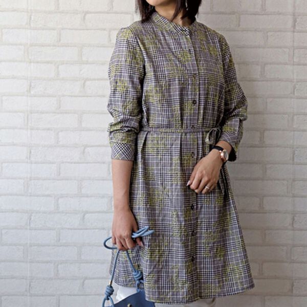 BELLUNA（ベルーナ）の「配色刺しゅう使いシャツチュニック（チュニック）」｜詳細画像