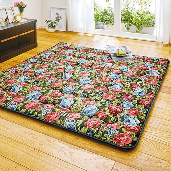 「７層構造のボリュームはっ水機能付たっぷりあたたかカーペット（カーペット）」｜フラワー