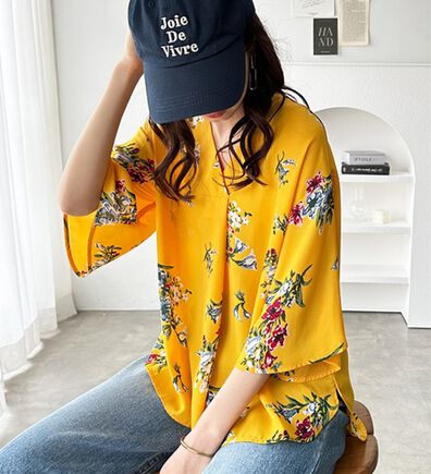 GeeRA（ジーラ）の「花柄フレアースリーブブラウス（ブラウス）」