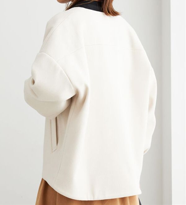 BELLUNA（ベルーナ）の「【ｍａｋｏさんコラボ】ウール調ノーカラーブルゾン（ブルゾン）」｜詳細画像