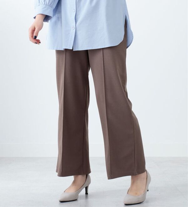 BELLUNA（ベルーナ）の「カットツイル素材ストレートパンツ（フルレングスパンツ）」｜モカ