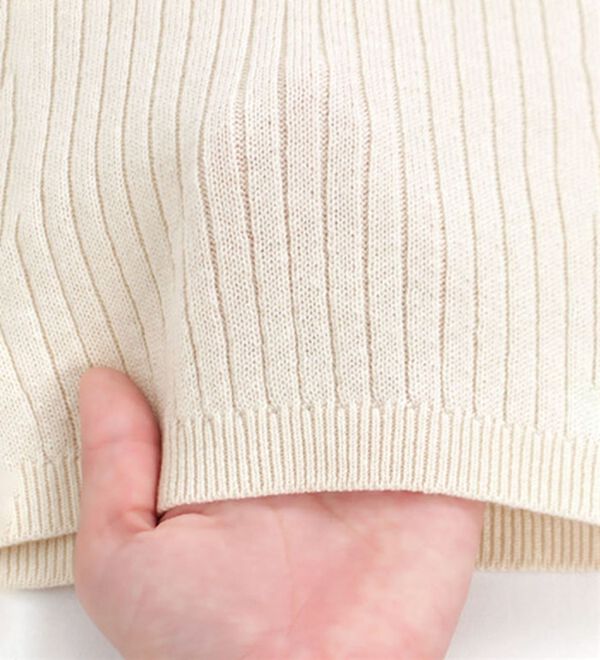 Pierrot（ピエロ）の「【選べるネック】華奢見え綿混リブニット（ニット・セーター）」｜詳細画像