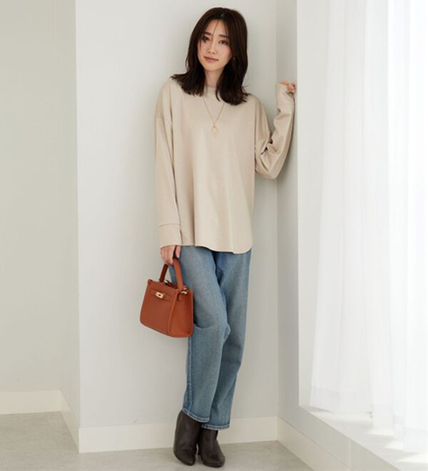 BELLUNA（ベルーナ）の「もちっとなめらか！大人顔サマ見えプルオーバー（カットソー）」｜詳細画像