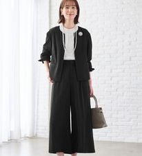 Viola e Viola（ヴィオラ エ ヴィオラ）の「洗える！多機能２点セットアップ＜Ｍ～５Ｌ＞（パンツスーツ）」