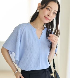 Viola e Viola（ヴィオラ エ ヴィオラ）の「【接触冷感】さらっと涼感フレアスリーブブラウス（ブラウス）」｜ストライプ／トップス