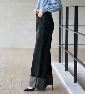 RANAN（ラナン）の「ロールアップ仕様デニムワイドパンツ（ワイドパンツ・ガウチョ）」｜ブラック