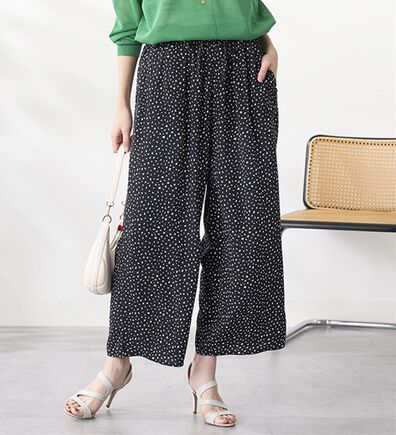 BELLUNA（ベルーナ）の「【選べる2丈！】ヒンヤリ！レーヨン素材プリントワイドパンツ（ワイドパンツ・ガウチョ）」
