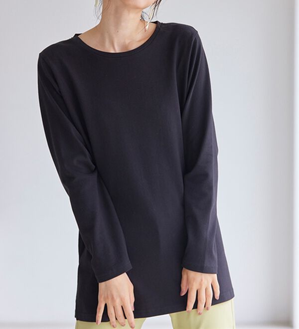 RANAN（ラナン）の「＜ＢＣ＞綿１００％×吸湿発熱！あったか裾スリットロングプルオーバー（カットソー）」｜詳細画像