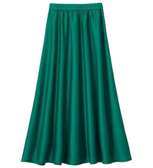 VINNO（ヴィノ）の「シャイニーローンマキシスカート（ロングスカート）」｜グリーン