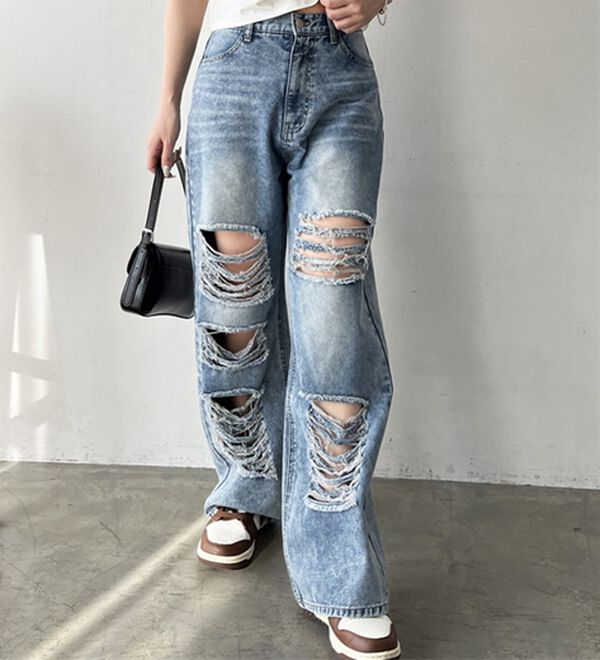 GeeRA（ジーラ）の「オリジナルパットダメージワイドデニム（ワイドパンツ・ガウチョ）」｜詳細画像