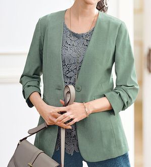 BELLUNA（ベルーナ）の「カジュアルコーデにきちんと感を！ノーカラージャケット（ノーカラージャケット）」｜詳細画像