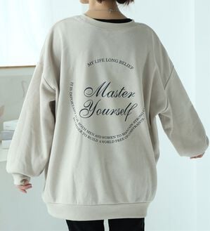 A HAPPY MARILYN（アハッピーマリリン）の「【大きいサイズ】【Ｌ～８Ｌ／選べるデザイン】【裏起毛】毛玉になりにくい！ロゴトレーナー（トレーナー・スウェット）」｜グレージュ