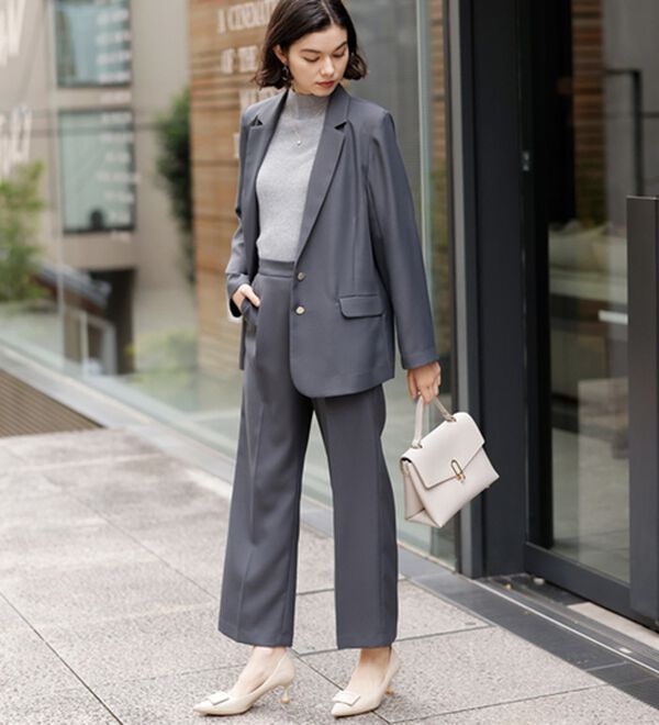 GeeRA（ジーラ）の「【２点セット】２ボタンボックスジャケットセットアップ（パンツスーツ）」｜詳細画像