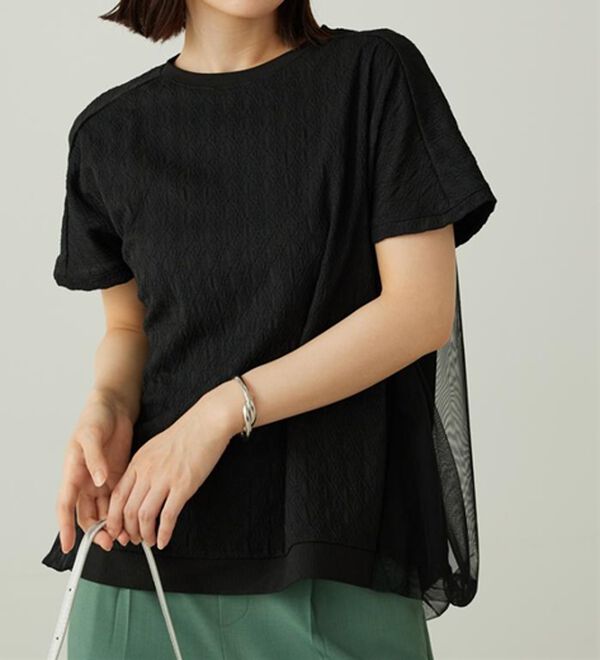 BELLUNA（ベルーナ）の「ジャカード素材チュール重ねプルオーバー（カットソー）」｜詳細画像