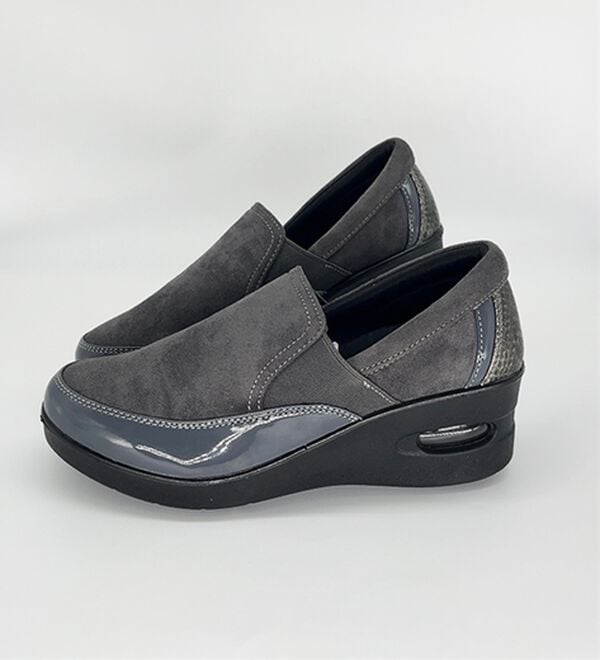 BELLUNA（ベルーナ）の「サイドゴアエアソールシューズ（スリッポン）」｜詳細画像