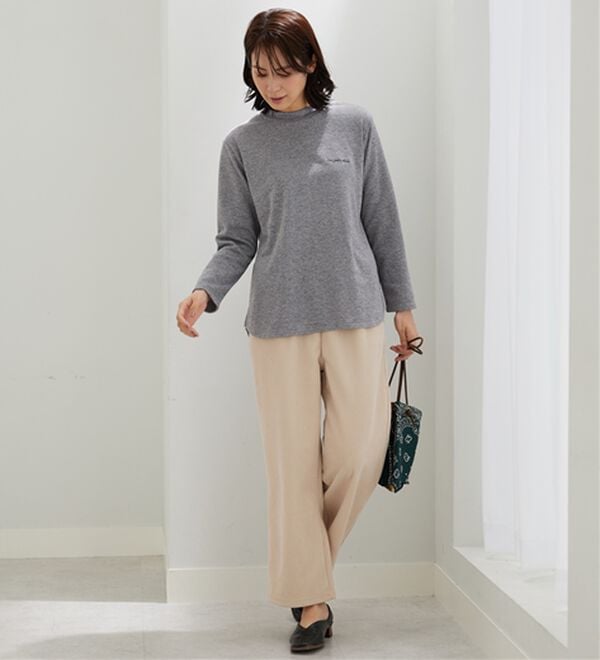 BELLUNA（ベルーナ）の「ロゴ刺しゅう裏起毛ニットソーチュニック（カットソー）」｜詳細画像