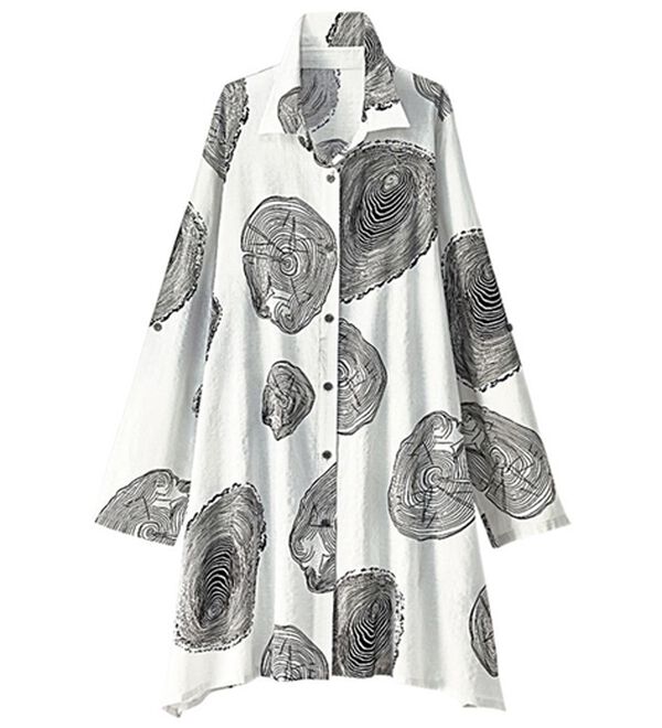 BELLUNA（ベルーナ）の「サッカー素材プリントシャツチュニック（シャツ）」｜オフ白系