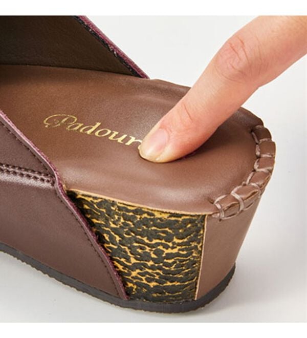 BELLUNA（ベルーナ）の「牛革柔らかフットベットウェッジサンダル（サンダル・ミュール）」｜詳細画像