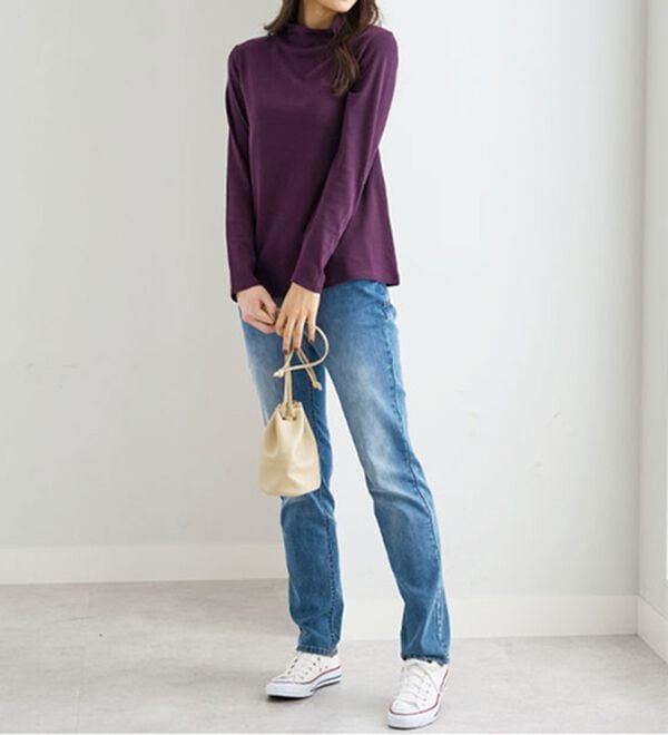 BELLUNA（ベルーナ）の「吸湿発熱ハイネックプルオーバー（カットソー）」｜詳細画像