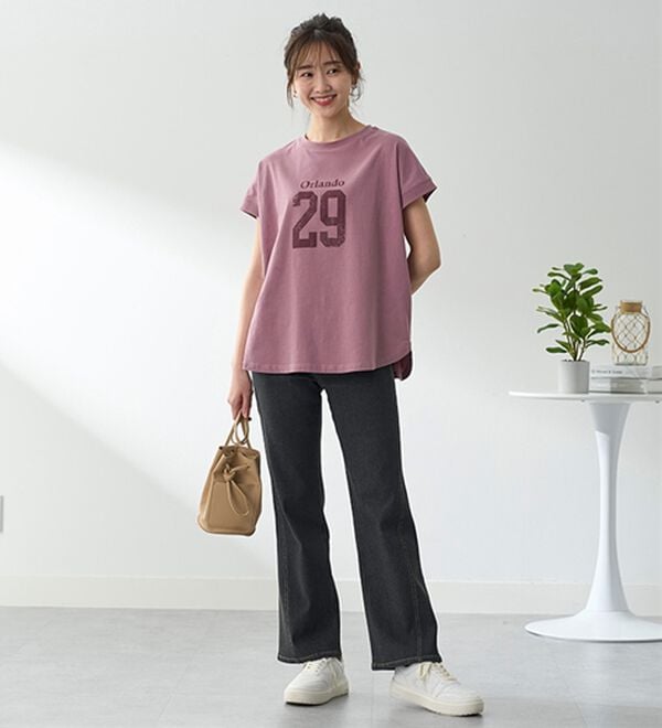 BELLUNA（ベルーナ）の「細見せ！セミフレアーデニムパンツ（フルレングスパンツ）」｜詳細画像