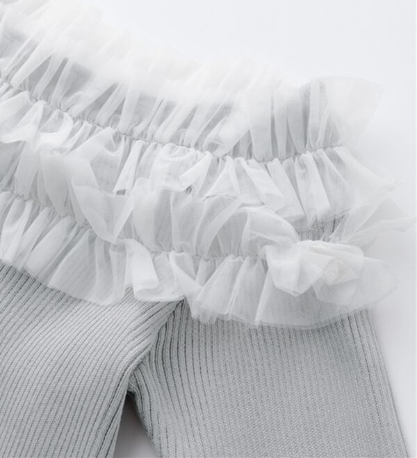 RANAN（ラナン）の「チュールフリルオフショルニット（ニット・セーター）」｜詳細画像