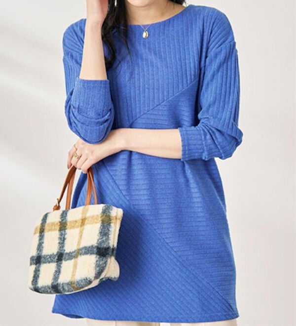 BELLUNA（ベルーナ）の「杢調テレコ素材切替デザインチュニック（チュニック）」｜詳細画像