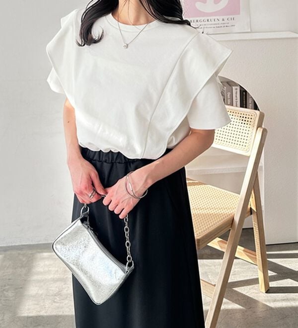 GeeRA（ジーラ）の「ラッフルショルダーワンピース（カットソーワンピース）」｜詳細画像