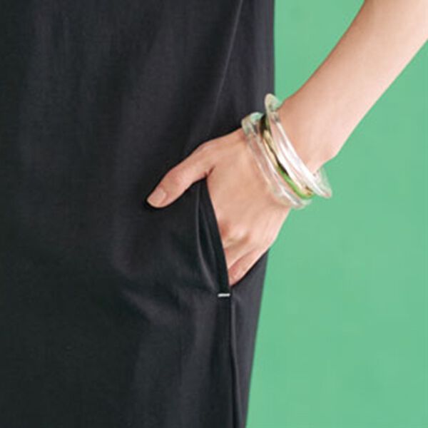 BELLUNA（ベルーナ）の「ひんやり綿１００％スリットワンピース＆ポコポコパンツ（カットソーワンピース）」｜詳細画像