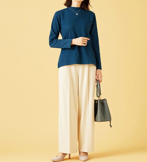 BELLUNA（ベルーナ）の「肌に優しい吸湿発熱ふんわりプルオーバー（カットソー）」｜詳細画像