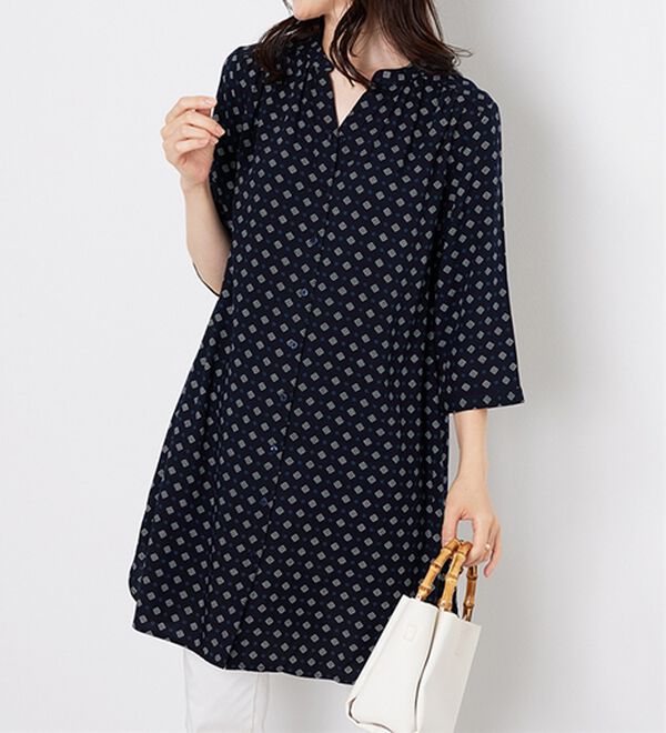 BELLUNA（ベルーナ）の「レーヨン素材袖フレアーワンピース（その他ワンピース）」｜詳細画像