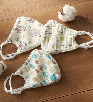 「綿１００％肌に優しい北欧柄マスク３枚組（衛生用品・マスク）」｜詳細画像