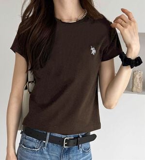 GeeRA（ジーラ）の「【ＵＳ．ＰＯＬＯ．ＡＳＳＮ】汗染み防止ミニＴシャツ（Tシャツ）」｜ブラウン