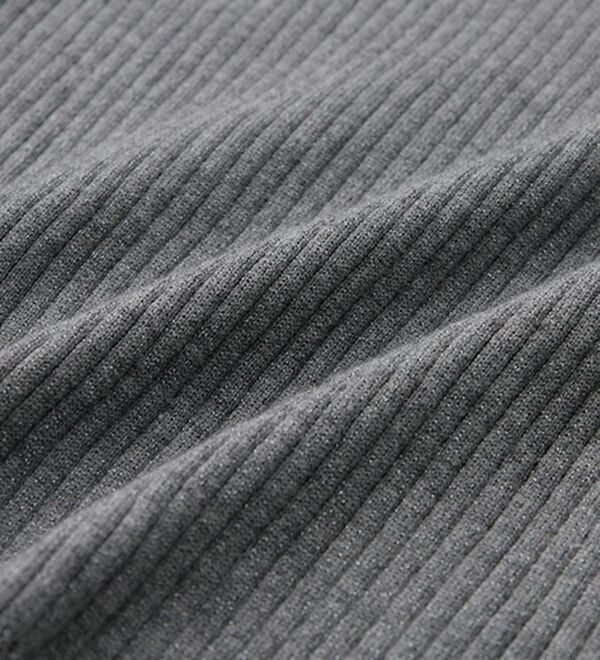 GeeRA（ジーラ）の「フレア袖ラメリブショートニットトップス（ニット・セーター）」｜詳細画像