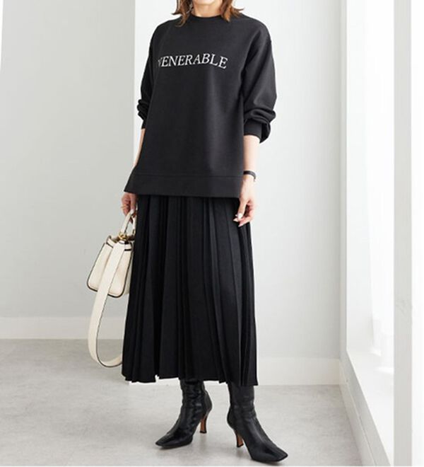 BELLUNA（ベルーナ）の「ロゴプリントダンボールプルオーバー（カットソー）」｜詳細画像