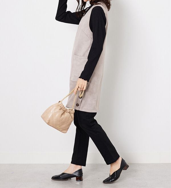 BELLUNA（ベルーナ）の「スエード調サイドボタンジャンパードレス（ジャンパースカート）」｜詳細画像