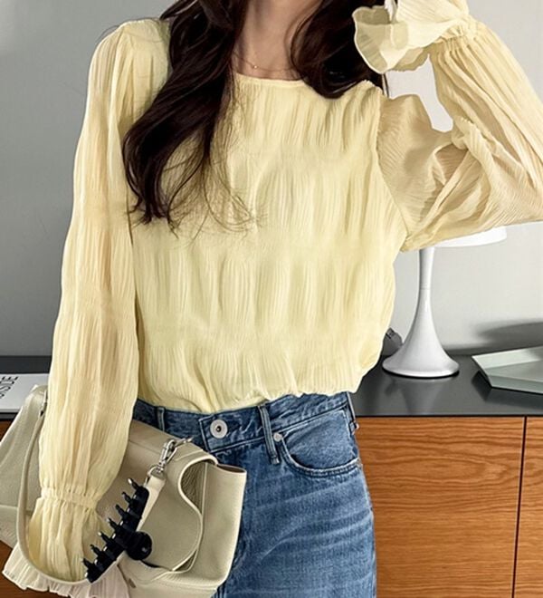 GeeRA（ジーラ）の「シアーシャーリングキャンディー袖ブラウス（ブラウス）」｜詳細画像