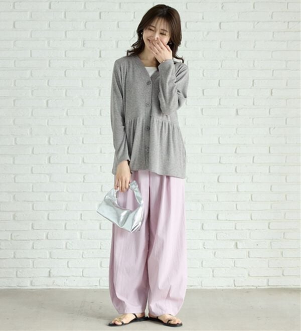 BELLUNA（ベルーナ）の「ラメ調リブ素材ペプラムカーディガン（ニットカーディガン）」｜詳細画像