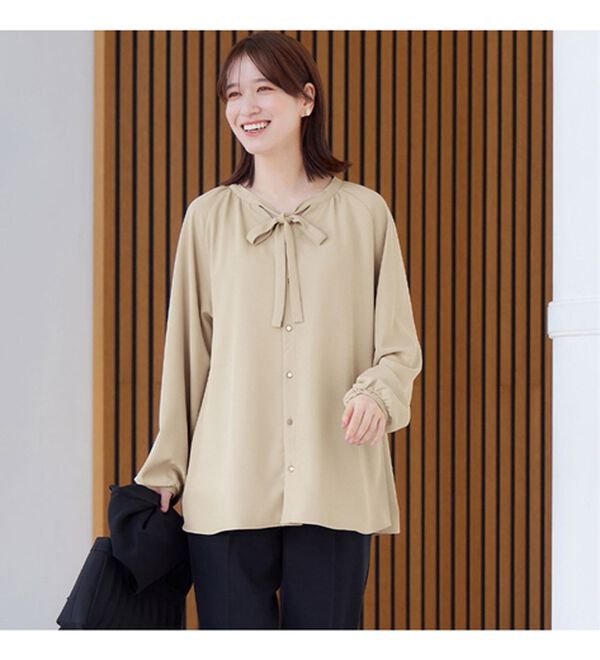Viola e Viola（ヴィオラ エ ヴィオラ）の「【多機能付】細リボンブラウスチュニック（チュニック）」｜詳細画像