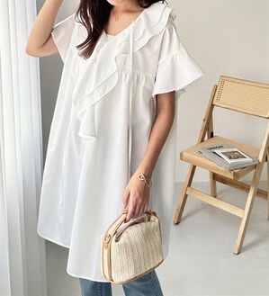 GeeRA（ジーラ）の「ビッグフリルカラーワンピース（その他ワンピース）」｜オフホワイト