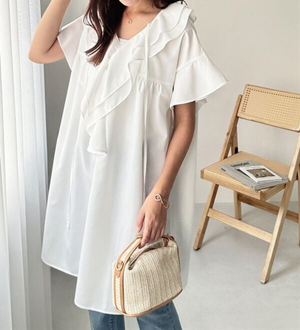 GeeRA（ジーラ）の「ビッグフリルカラーワンピース（その他ワンピース）」｜オフホワイト