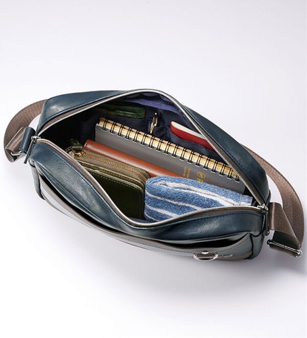 「＜クロコダイル＞大人のビンテージ調ショルダー（メンズショルダーバッグ）」｜詳細画像