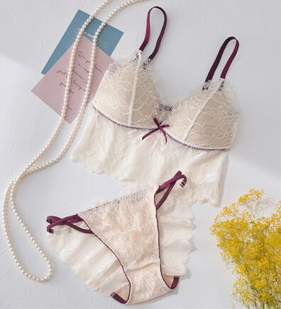 YU'NOW（ユナウ）の「アイラッシュレースのロングブラレット＆ショーツ（ブラジャー＆ショーツセット）」