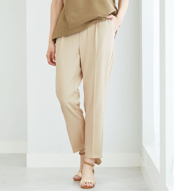 BELLUNA（ベルーナ）の「サラサラ美脚テーパードパンツ（テーパードパンツ）」｜アイボリー
