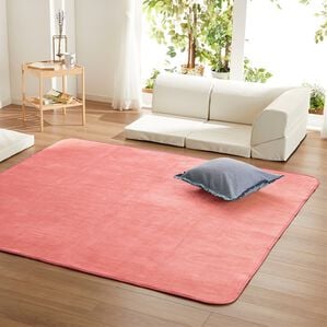 iellio（イエリオ）の「洗えるはっ水フランネルラグ＜ホットカーペット対応・撥水・洗濯可能＞（カーペット）」｜ローズ