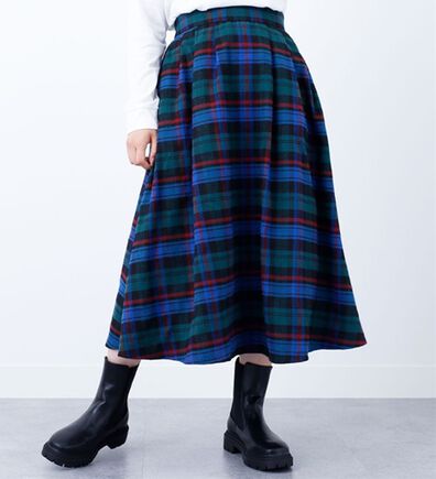 BELLUNA（ベルーナ）の「大人顔チェックスカート（ロングスカート）」