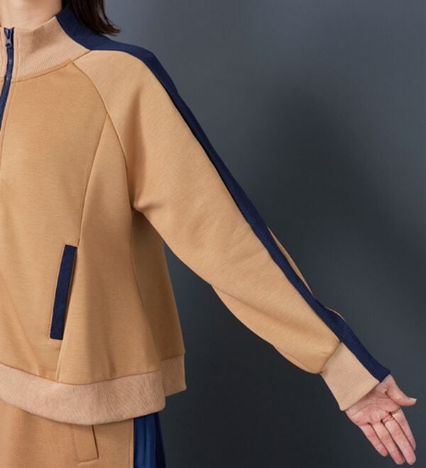 BELLUNA（ベルーナ）の「【Ｌａｇｒｉｌｕａ】配色ライン使いコクーンジャケット（その他ジャケット）」｜詳細画像