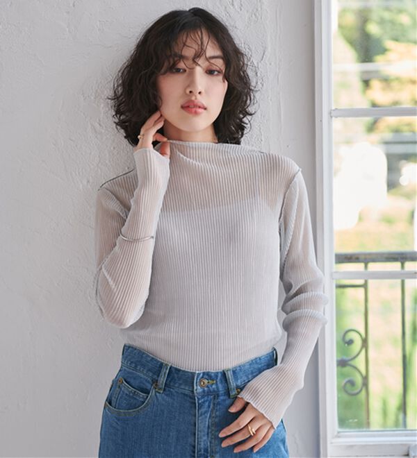 RANAN（ラナン）の「前後2wayラメプリーツハイネックプルオーバー（カットソー）」｜詳細画像